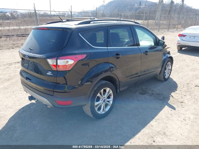 1FMCU9G98HUB94481 Ford ESCAPE SE