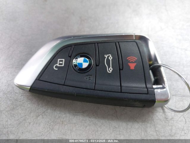 5YMKW8C58H0U71779 BMW X6 M