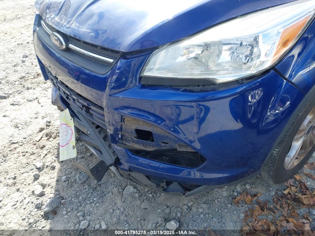 1FMCU0G7XGUA08559 Ford ESCAPE SE