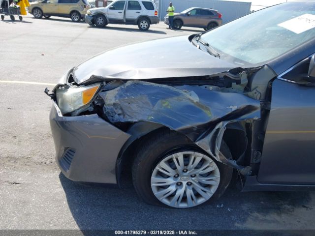 4T1BF1FK5EU837747 Toyota CAMRY L
