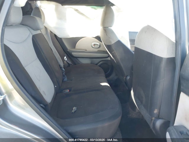 KNDJN2A2XG7270968 KIA Soul