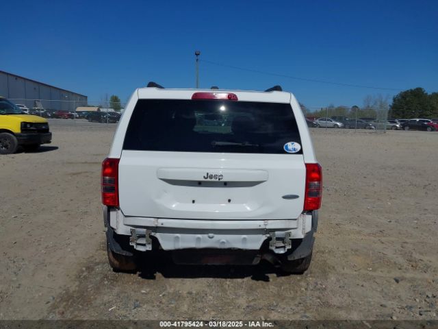 1C4NJPFA0ED646571 Jeep Patriot Latitude