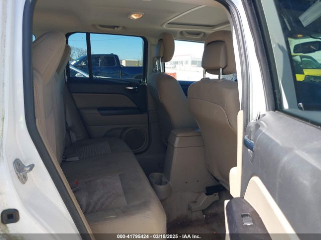 1C4NJPFA0ED646571 Jeep Patriot Latitude