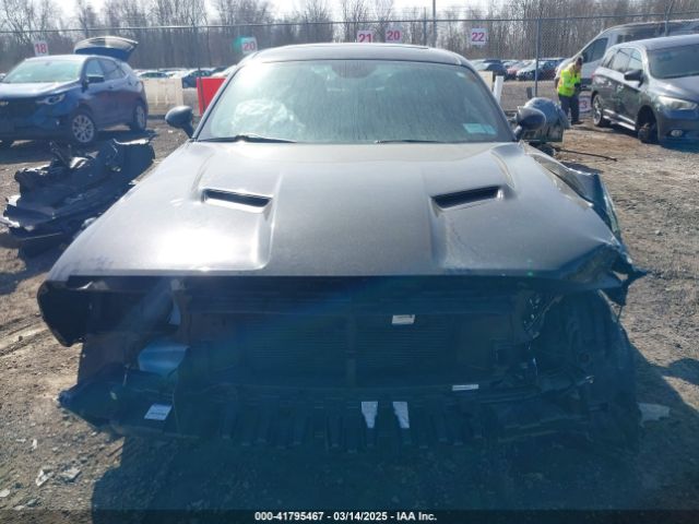 2C3CDZGG7KH602924 Dodge Challenger Sxt Awd