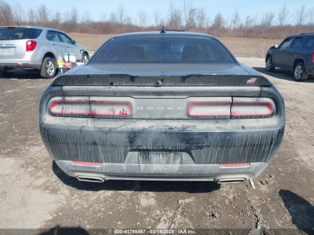 2C3CDZGG7KH602924 Dodge Challenger Sxt Awd