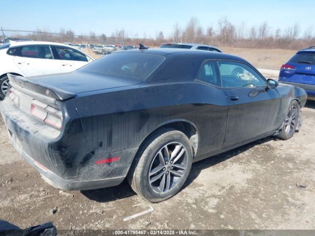 2C3CDZGG7KH602924 Dodge Challenger Sxt Awd