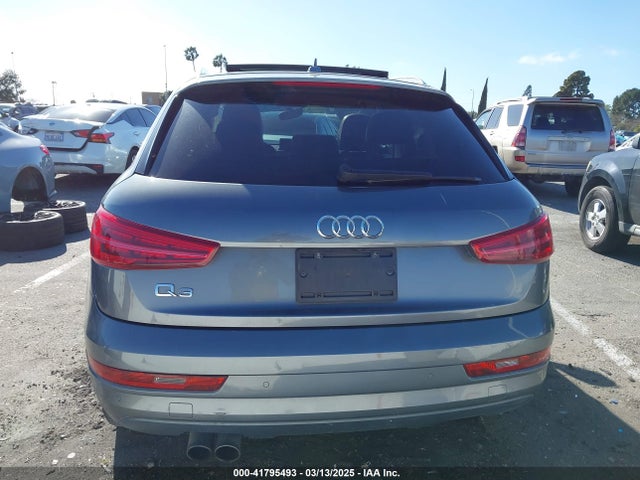 WA1BCCFS1HR011147 Audi Q3 2.0t Premium