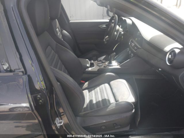 ZARFANBN8N7665729 Alfa Romeo Giulia Veloce Awd