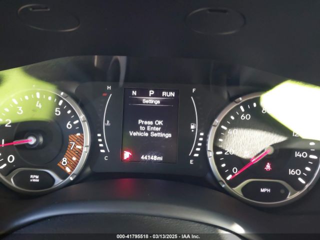 ZACNJABB2LPL28670 Jeep Renegade Altitude Fwd