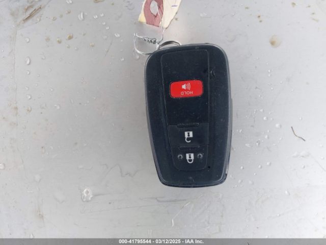 2T3W1RFV4NC179629 Toyota Rav4 Xle