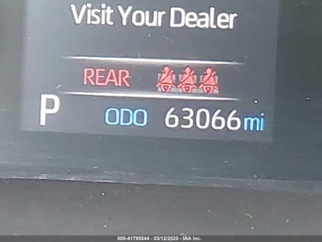 2T3W1RFV4NC179629 Toyota Rav4 Xle