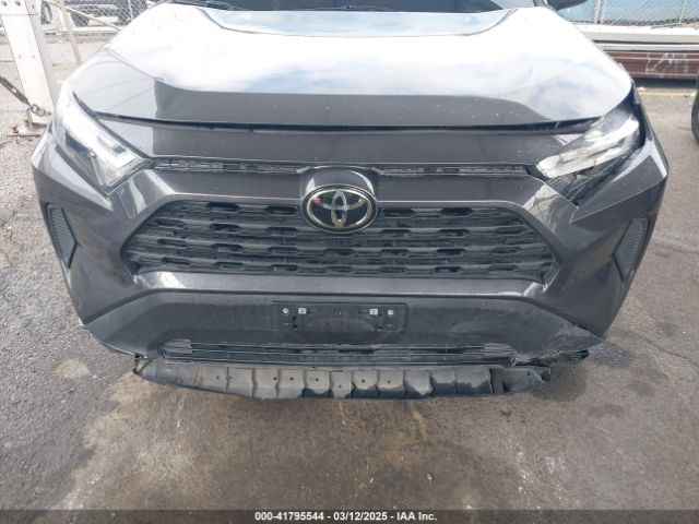 2T3W1RFV4NC179629 Toyota Rav4 Xle