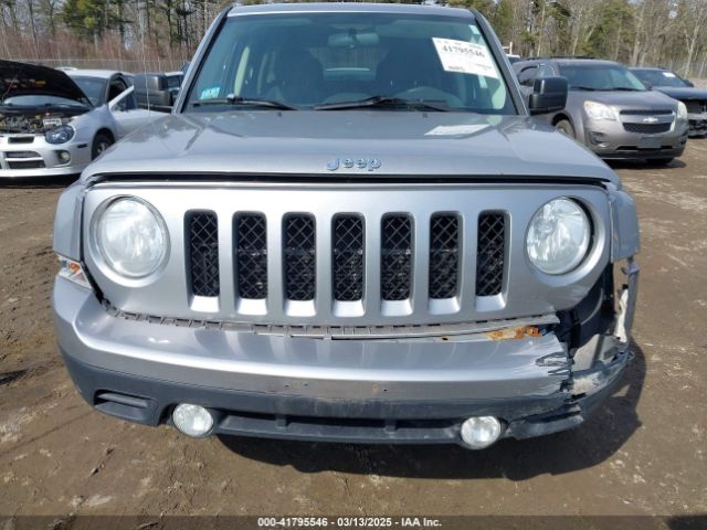 1C4NJRBB5ED815798 Jeep Patriot Sport
