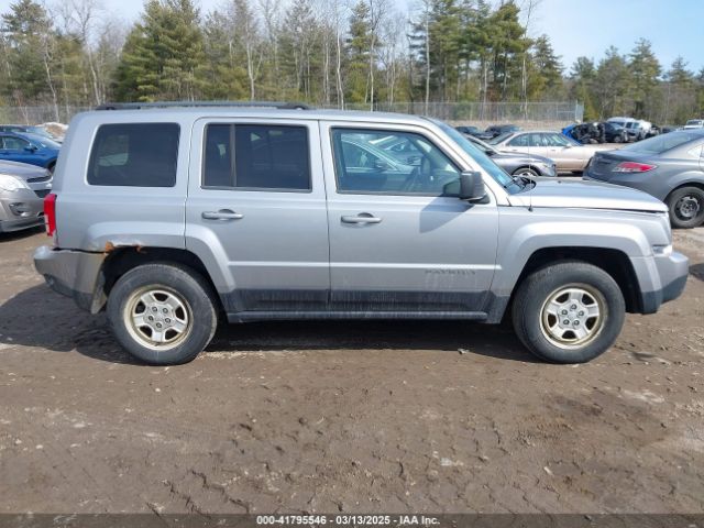 1C4NJRBB5ED815798 Jeep Patriot Sport