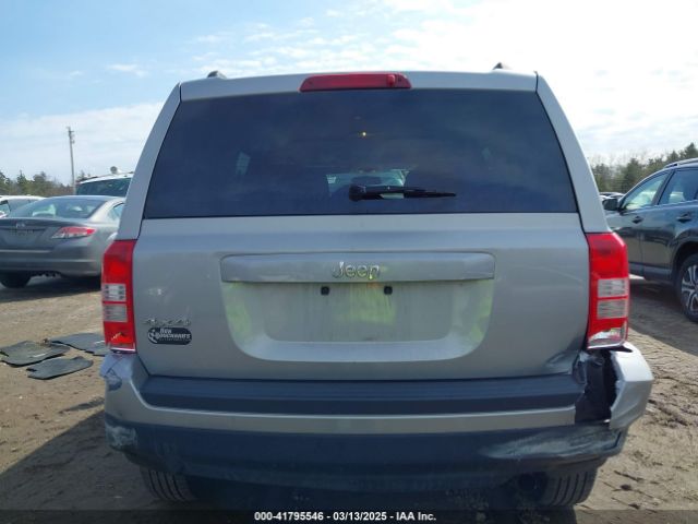 1C4NJRBB5ED815798 Jeep Patriot Sport