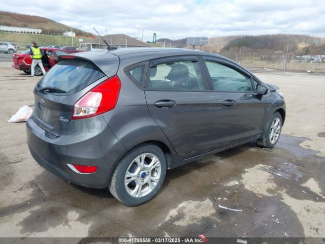 3FADP4EJ0FM117739 Ford FIESTA SE