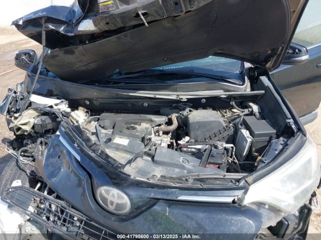 2T3WFREVXJW444002 Toyota Rav4 Xle