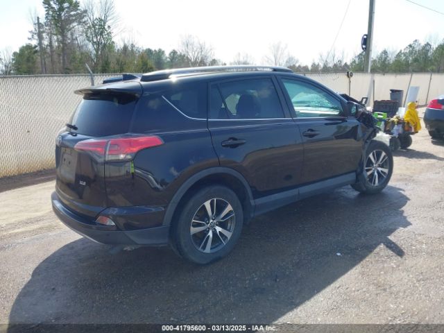 2T3WFREVXJW444002 Toyota Rav4 Xle