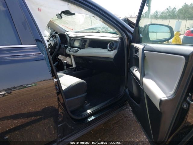 2T3WFREVXJW444002 Toyota Rav4 Xle