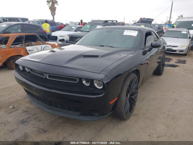 2C3CDZAG9GH107527 Dodge Challenger Sxt