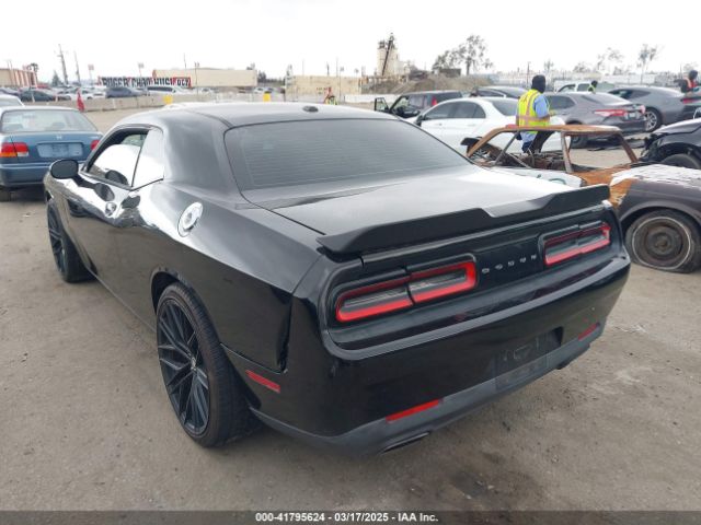 2C3CDZAG9GH107527 Dodge Challenger Sxt