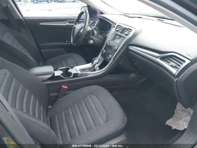 3FA6P0H79GR359550 Ford FUSION SE