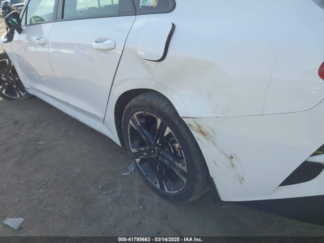 5XXG64J20RG259832 KIA K5 Gt-line