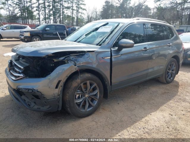 3VV3B7AX1PM082647 Volkswagen Tiguan 2.0t Se