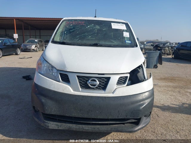 3N6CM0KN7FK698616 Nissan Nv200 S