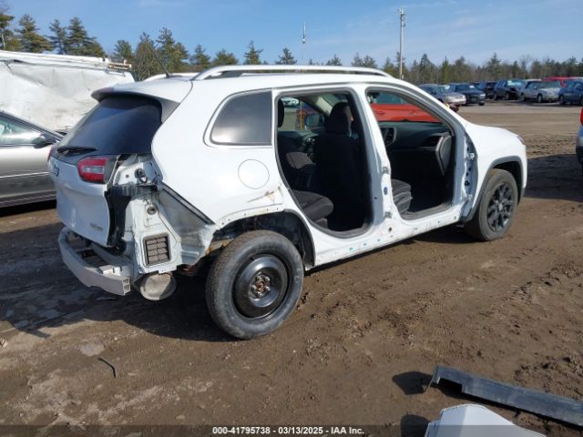 2017 JEEP CHEROKEE 1C4PJMCBXHW668767 Photo 3