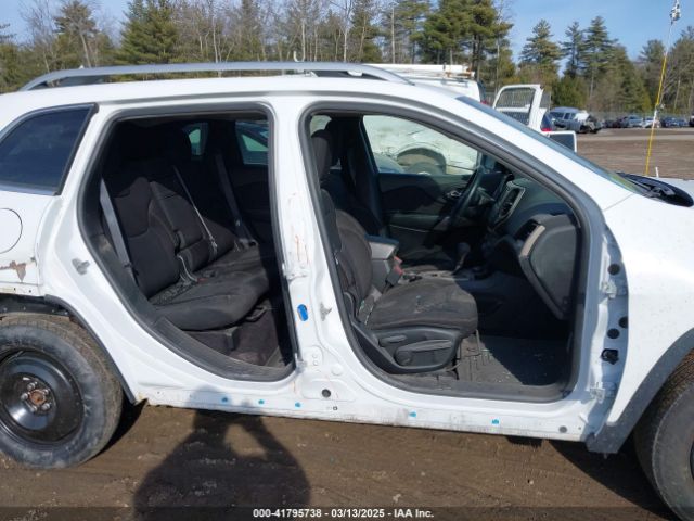 2017 JEEP CHEROKEE 1C4PJMCBXHW668767 Photo 5