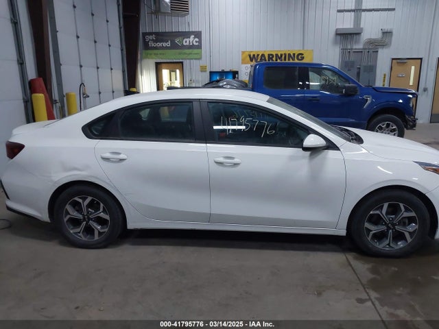 KIA Forte Lxs 2021 3KPF24AD7ME266786 Image 13
