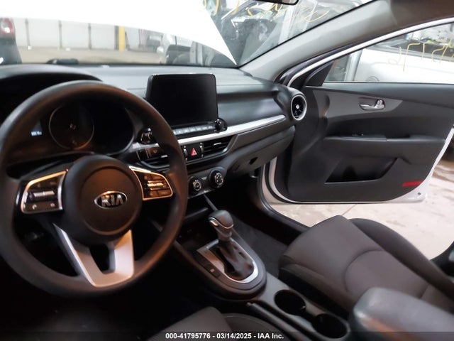 KIA Forte Lxs 2021 3KPF24AD7ME266786 Image 17