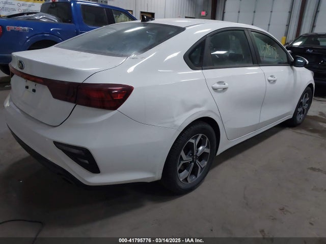 KIA Forte Lxs 2021 3KPF24AD7ME266786 Image 4