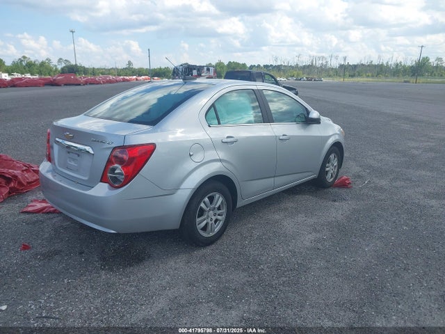 1G1JC5SH2F4129590 Chevrolet Sonic Lt Auto