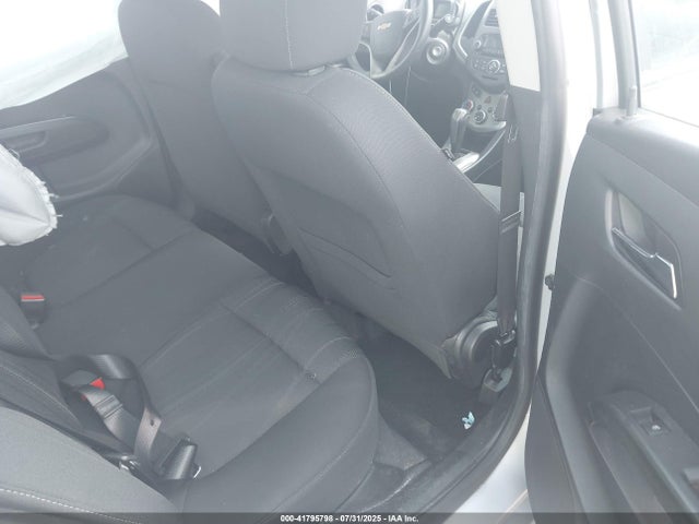 1G1JC5SH2F4129590 Chevrolet Sonic Lt Auto