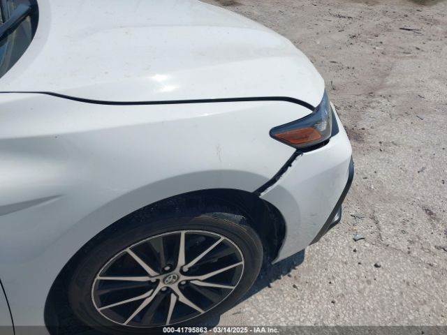 4T1G11BK7PU097308 Toyota Camry Se Awd