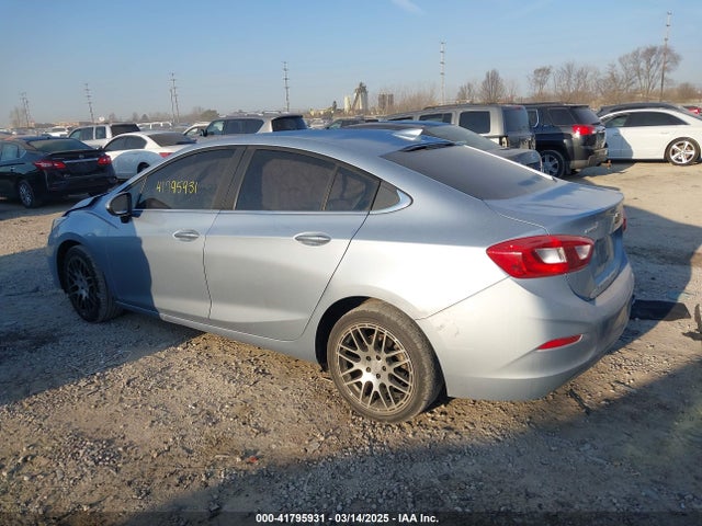 1G1BE5SM4H7137171 Chevrolet Cruze Lt Auto