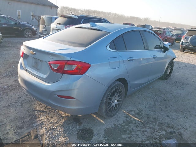 1G1BE5SM4H7137171 Chevrolet Cruze Lt Auto