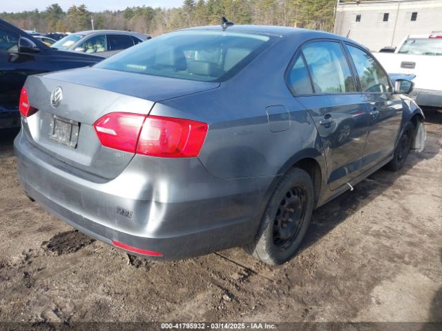 3VWD17AJ0EM360921 Volkswagen Jetta 1.8t Se