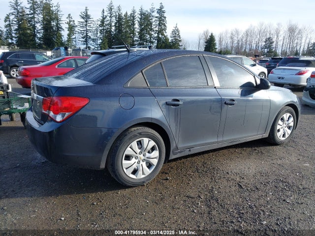 1G1PA5SH7E7348803 Chevrolet Cruze Ls Auto