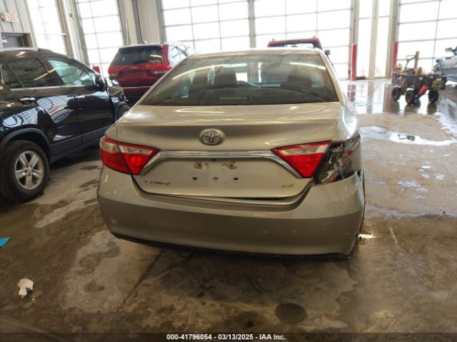 4T1BF1FK1HU696230 Toyota CAMRY LE