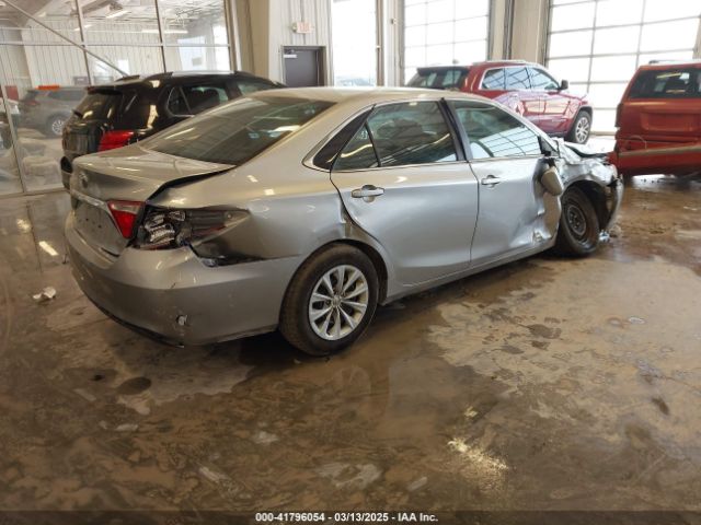4T1BF1FK1HU696230 Toyota CAMRY LE