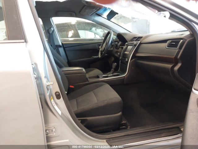 4T1BF1FK1HU696230 Toyota CAMRY LE