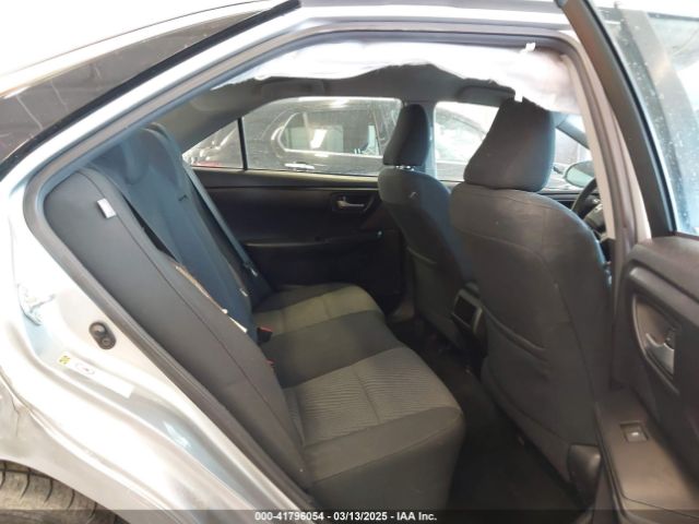 4T1BF1FK1HU696230 Toyota CAMRY LE