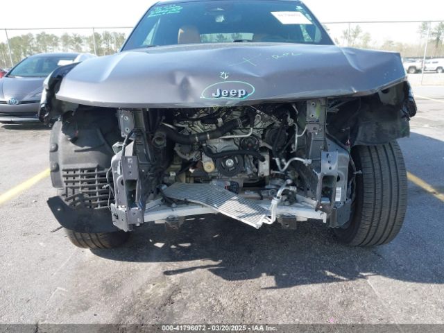 1C4RJGEG9P8726762 Jeep Grand Cherokee Summit 4x2
