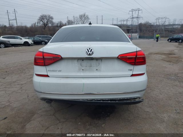 1VWBT7A34GC011316 Volkswagen Passat 1.8t Se