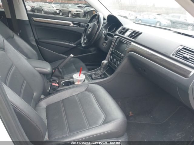 1VWBT7A34GC011316 Volkswagen Passat 1.8t Se