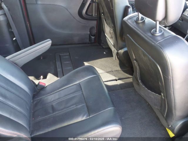 2C4RDGEG9JR189474 Dodge Grand Caravan Gt