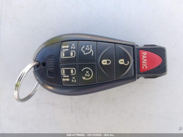 2C4RDGEGXHR692523 Dodge Grand Caravan Gt